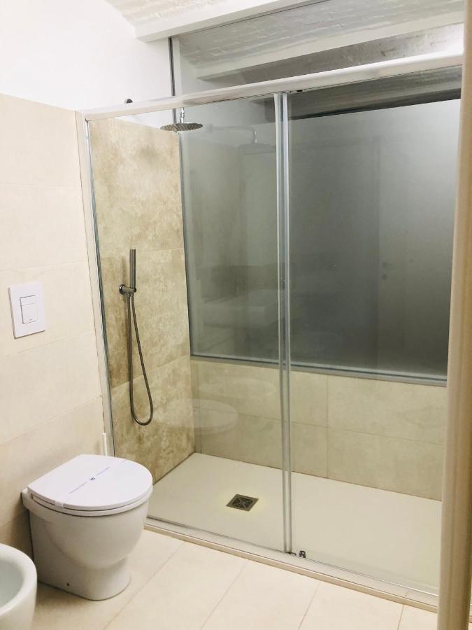 Apartment Vsg25 Nel Centro Di Cagliari Exteriör bild